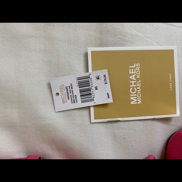 Michael Kors mini gtr crossbody bag - Picture 3 of 10